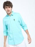 HIGHLANDER Men Solid Casual Blue Shirt