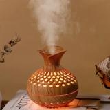 AKR Flower Design Electric USB Mini Humidifier Aroma Oil Diffuser Air Humidifier Portable Room Air Purifier (wooden)