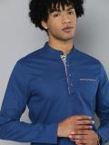 The Indian Garage Co. Men Solid Straight Kurta (Blue)