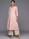 Varanga Women Printed Straight Kurta (Pink)