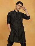 VASTRAMAY Men Embroidered Straight Kurta (Black)