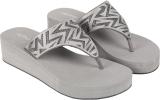 METRO Women Wedges (Grey , 8)