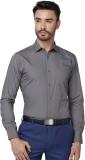 PARK AVENUE Men Solid Formal Grey Shirt