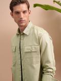 LOCOMOTIVE Men Solid Casual Green Shirt