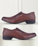 RED CHIEF Slip On For Men (Tan , 7)