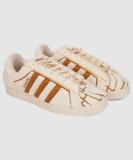 ADIDAS ORIGINALS SUPERSTAR CONCHAS Casuals For Men (White , 9)