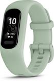 GARMIN Vivosmart 5, Fitness Tracker with Pulse Ox and HRM, upto 7 days of battery life Smartwatch (Green Strap, S)