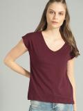 Roadster Solid Women V Neck Maroon T-Shirt