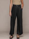 Roadster Regular Fit Women Black Trousers