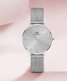 DANIEL WELLINGTON Petite Unitone 32 S Silver Petite Unitone Silver color Round - 32 mm diameter Analog Watch  - For Women