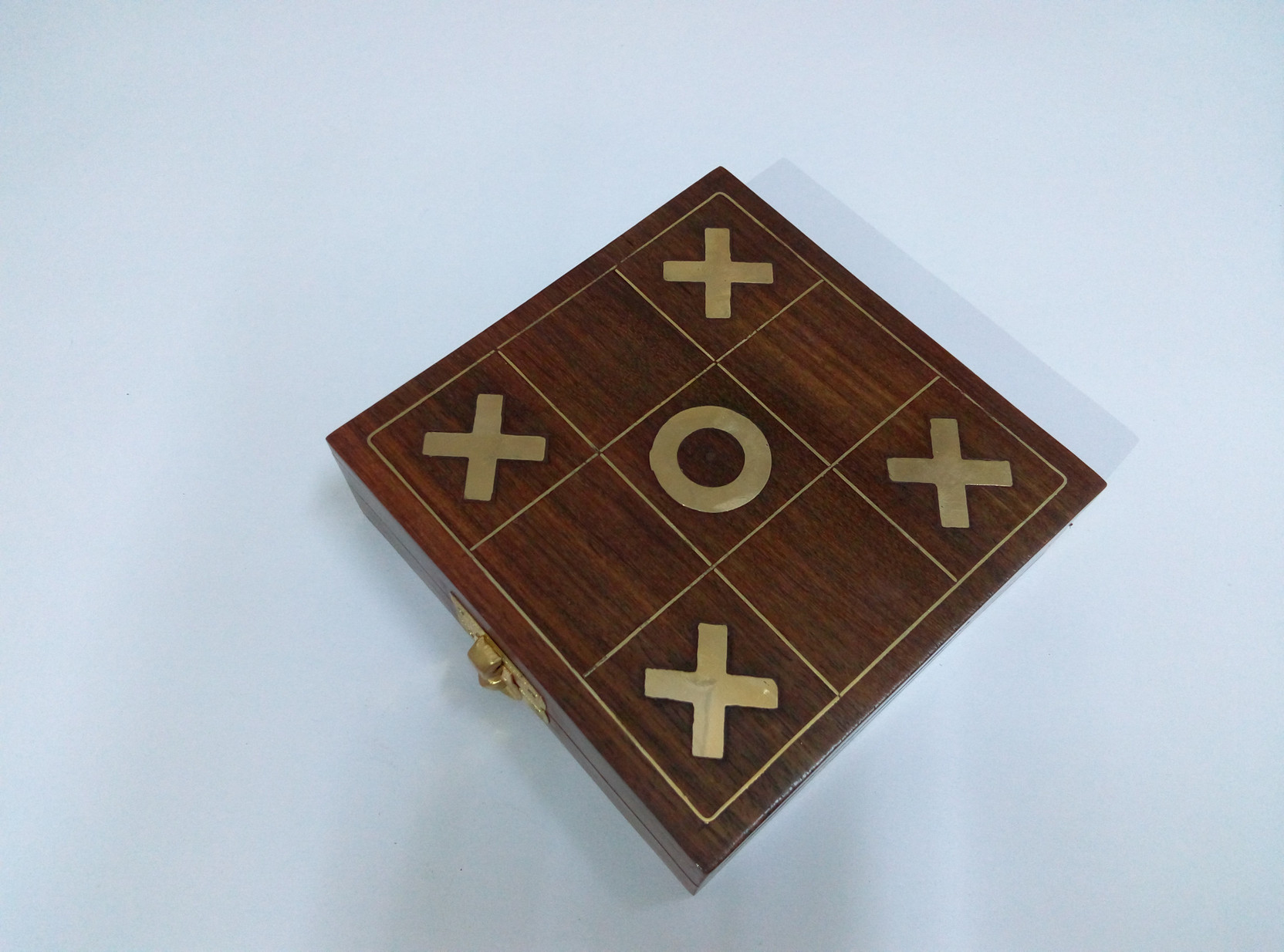 kartique wooden tic tac