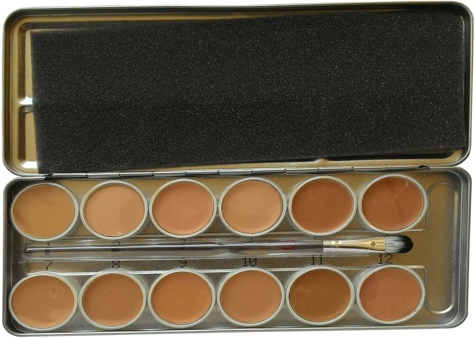 Color 18 24hr Make Up Drama Lasting Studio Professional Make Up Base