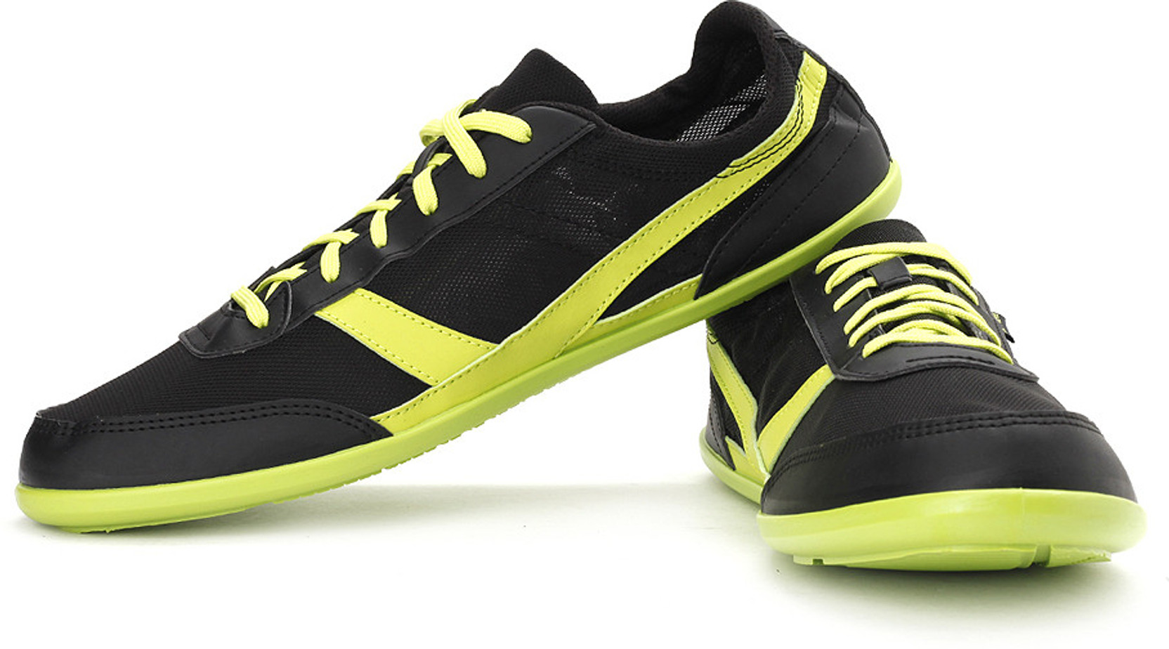 newfeel many mesh walking shoes