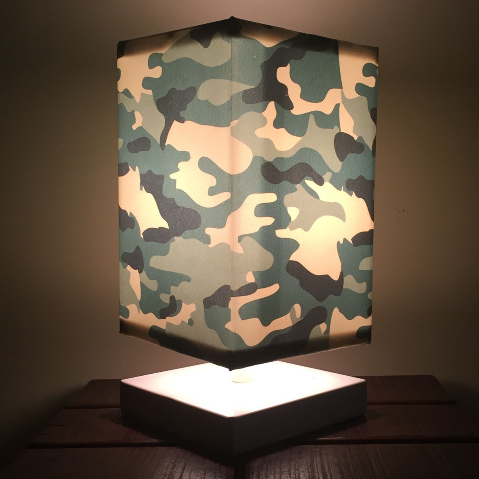 Nutcase Military Army Camo Table Lamp Price In India Buy Nutcase