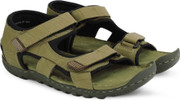 woodland chappals flipkart