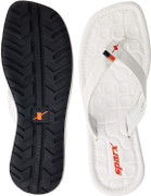Sparx chappal white