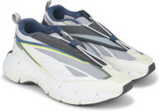 reebok zig hydro shield