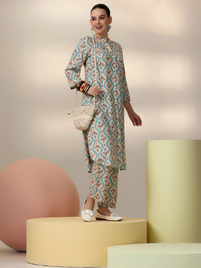LIBAS Women Viscose Rayon Ethnic Top Pant Set