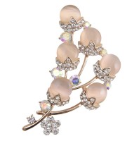 Taj Pearl Wedding wear Designer Brooch(Gold)