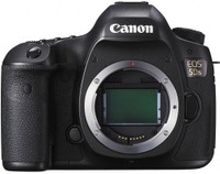 Canon EOS 5Ds DSLR Camera (Body only)(Black)