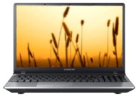 Samsung NP300E5Z-A01IN Laptop (2nd Gen PDC/ 2GB/ 500GB/ DOS)(15.6 inch, Silver - High Glossy Front, 2.34 kg)