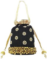 Mehrunnisa Black Floral Pearl Embroidered Ghungroo Potli Bag Wristlet(Black)