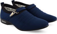 ESSENCE Casuals For
