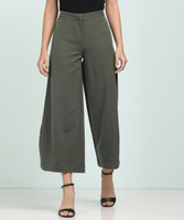 AND Regular Fit Wom