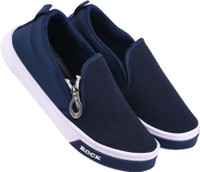 Axter Boys Slip on