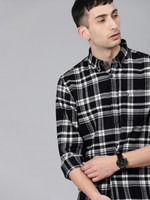 THE BEAR HOUSE Men Checkered Casual Black Shirt