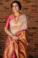 DAISY PETAL CREATION Woven Bollywood Jacquard, Cotton Silk Saree(Pink)