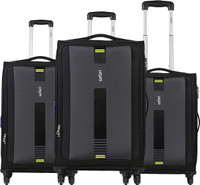 SAFARI GAMMA Expandable  Check-in Suitcase - 30 inch