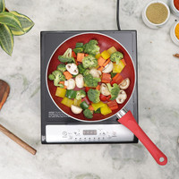 WONDERCHEF 2000 W Induction Cooktop Push Button(Black, Torino Plus)