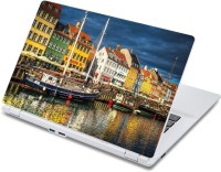 ezyPRNT At the Venice City (13 to 13.9 inch) Vinyl Laptop Decal 13   Laptop Accessories  (ezyPRNT)