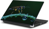 ezyPRNT Magnified view of Housefly (15 to 15.6 inch) Vinyl Laptop Decal 15   Laptop Accessories  (ezyPRNT)