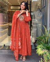 SINGNI Women Kurta Pant Set