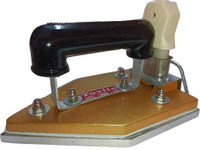 Tovito by Tovito 2kg Manual heavy Commercial Laundry electric iron heavy Made in India Pluck/Wire 600 W Dry Iron(Gold)