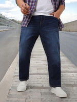 Urbano Plus Regular Men Dark Blue Jeans