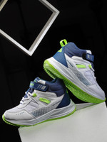asian Boys Lace Run
