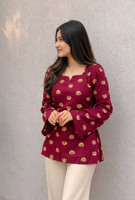 THE ADVYTH CREATION Women Printed Straight Kurta(Maroon)