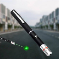 ENERGY Pocket Pointer Compact Battery-Powered Laser Light Up Your World(2 nm, Green)
