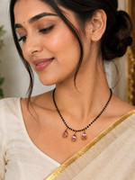 KJH Mangalsutra Mother of Pearl Mangalsutra