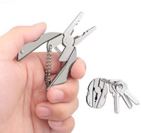 Homorra Multifunctional Plier Multi Tool Keychain, Foldable Stainless Steel Multi Utility Plier(6 Tools, Silver)