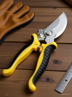 SD Enriching Beauty Pruning Shear Cutter for All Purpose Garden Use with Smart Lock Pruning Shear Cutter for All Purpose Garden Use Bypass Pruner(Manual)