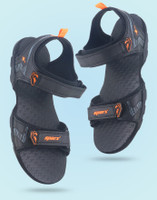 Sparx SS 719 Men Casual(Black, Orange , 7)