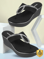 MOCHI BuckledOpenToe Women Wedges(Black , 5)