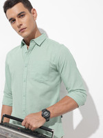 Roadster Men Solid Casual Green Shirt