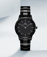 DANIEL WELLINGTON Iconic Link Ceramic Iconic Link Ceramic Black color Round - 32 mm diameter Analog Watch  - For Women