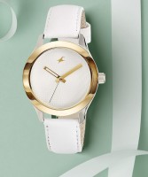 Fastrack NG6078SL02  Analog Watch For Women