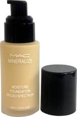 Imported Mac Mineralize Moisture Foundation(Beige, 40 ml) Image